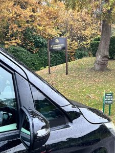 Premium Landjet Chauffeur-driven Golf Day Transport to St. Georges Hill Golf Club