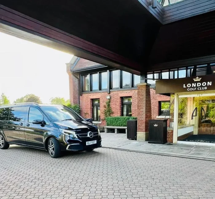Arrive at the first Tee ready to play your best round. Ample secure luggage compartment for golf equipment.
