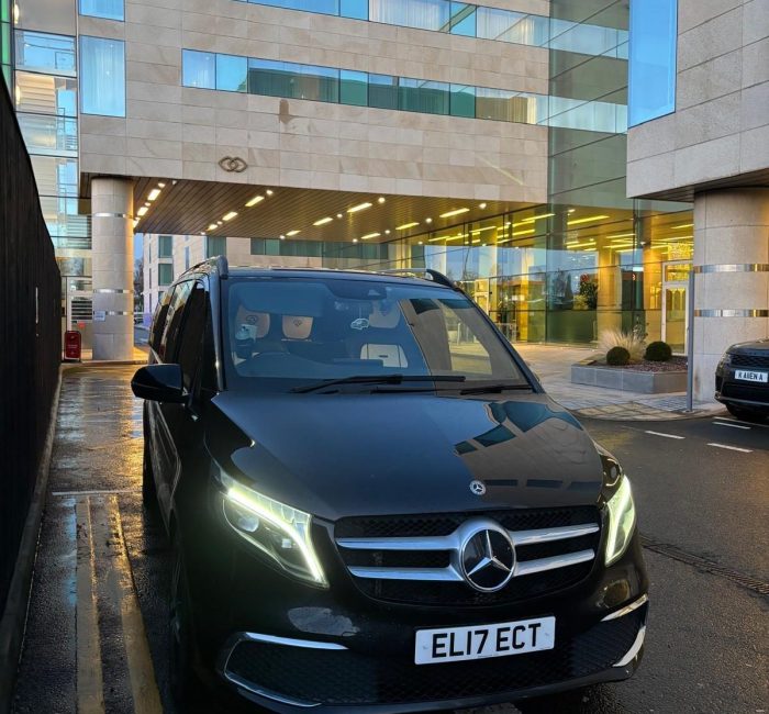 Premium Airport Transfers to the Sofitel Hotel Heathrow